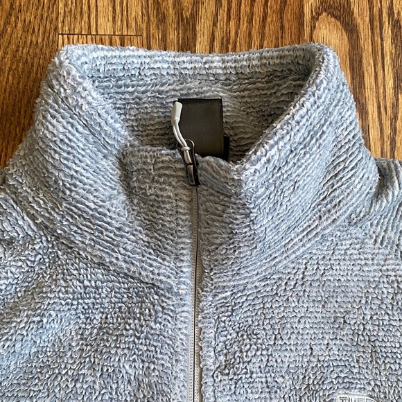 Grey The North Face Osito fleece jacket, size XL. Great condition, ships quickly - Picture 4 of 15